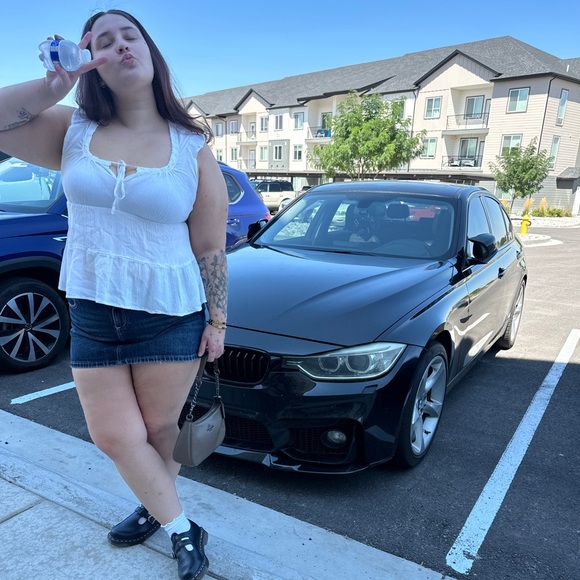 Meet your Posher, Maci - Picture 2 of 2